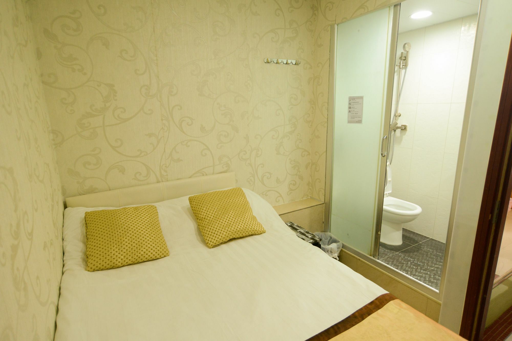 8 Days Boutique Hotel 카우룽 외부 사진