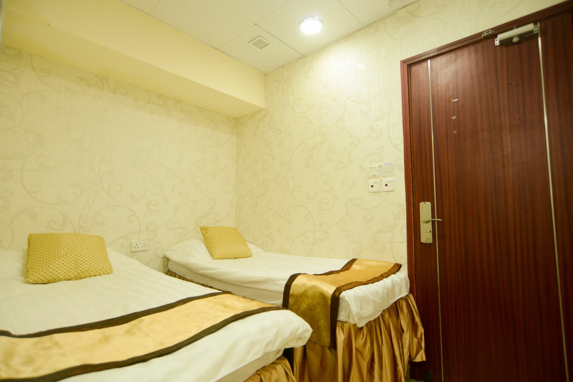 8 Days Boutique Hotel 카우룽 외부 사진